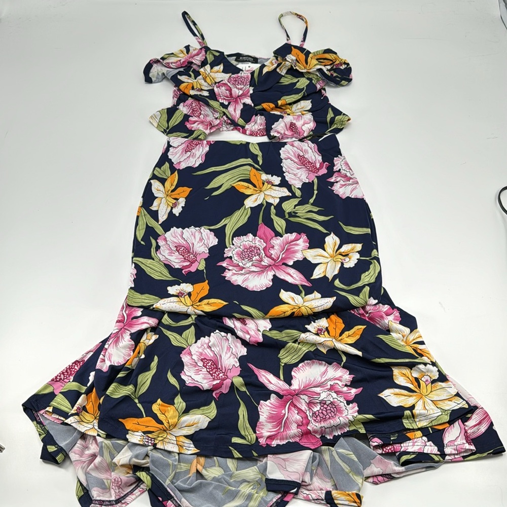 Harmony In Nature - 2 Piece Floral Midi Skirt and Tank Set - Small - Picture 5 of 5